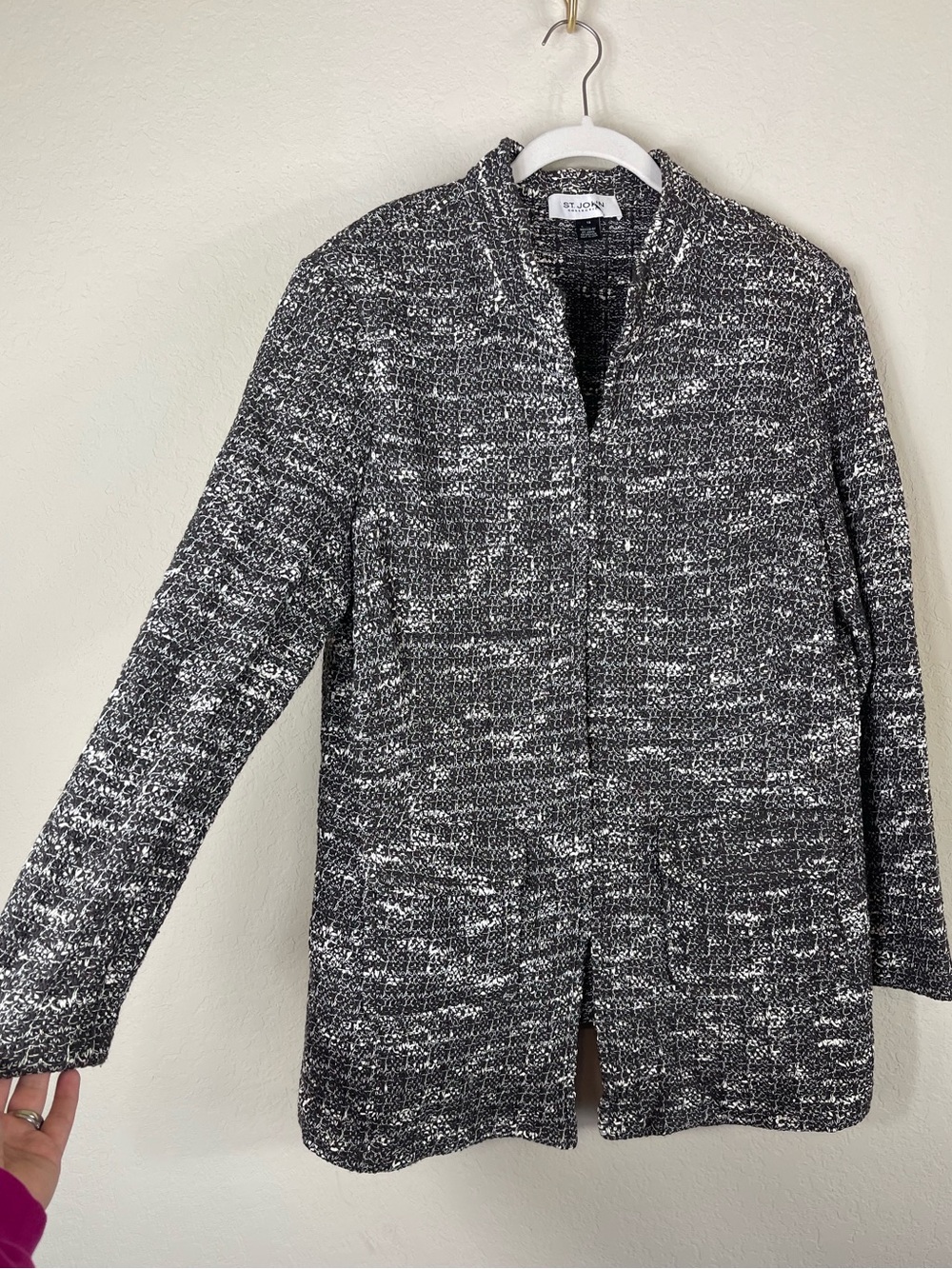 St. John Collection Tweed Boucle Blazer Long Jacket Grey White Size 16